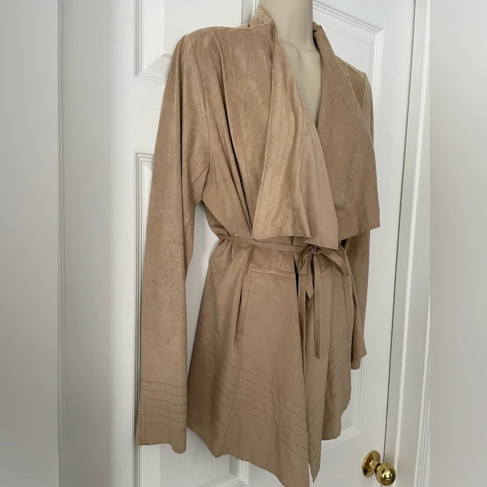 Romeo & Juliet Couture Faux Suede Jacket - Picture 2 of 3